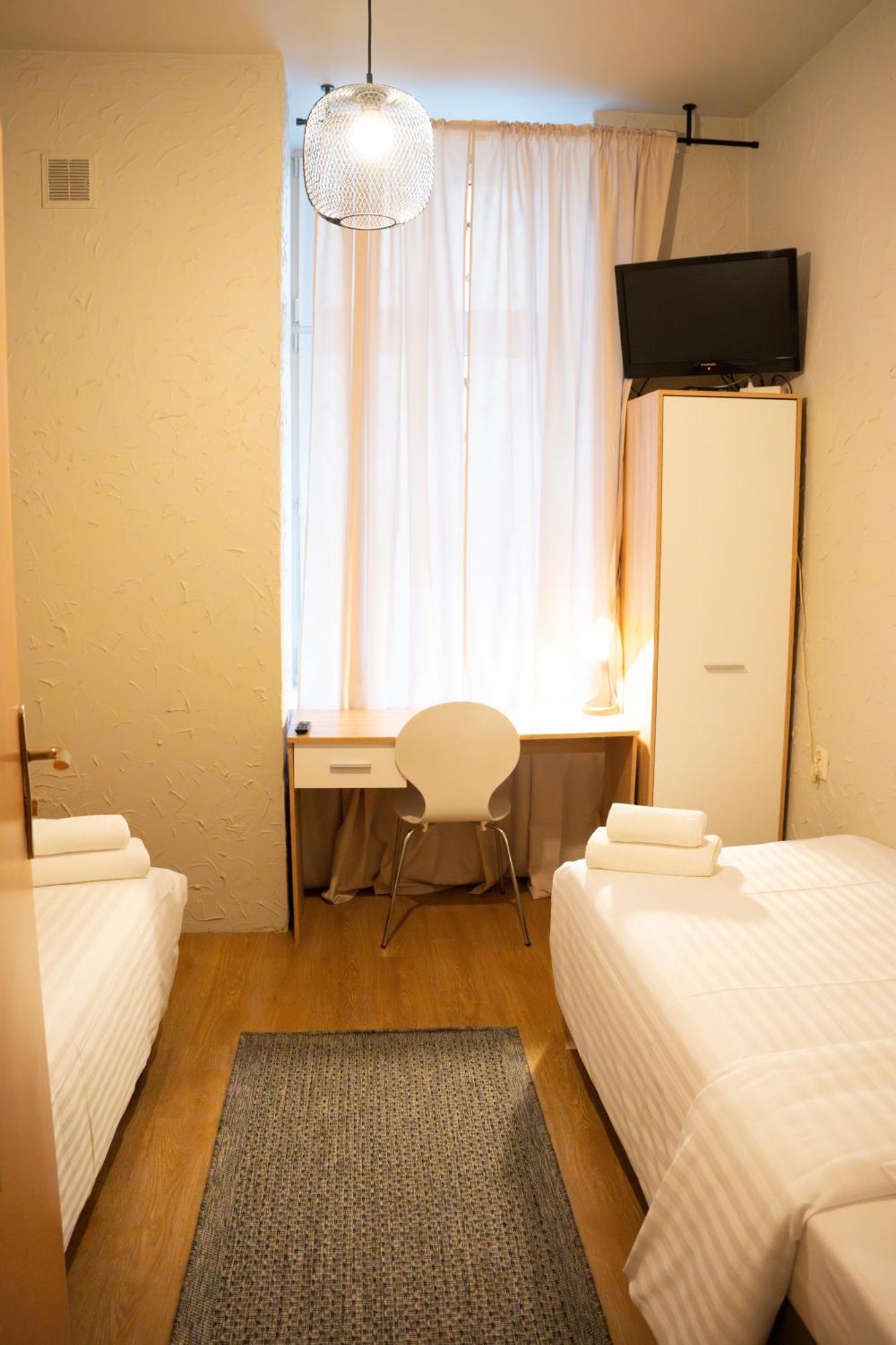 Hotelik Relax H360 Łódź Exterior foto